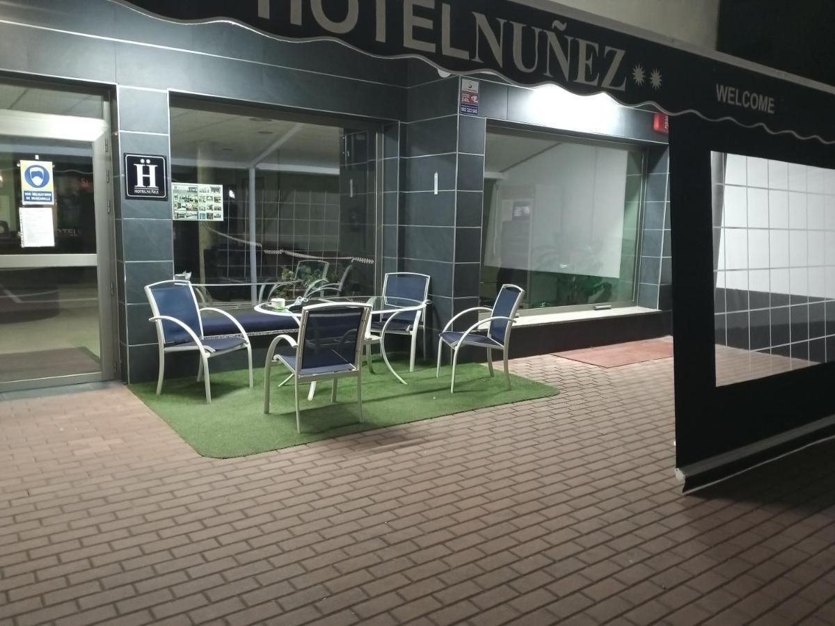 Nunez Tomelloso Esterno foto